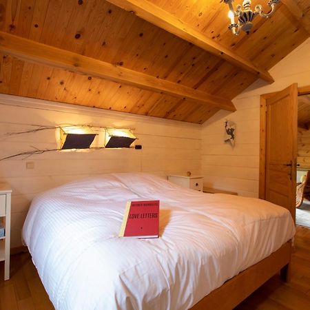 Les Avernas En Bas Romantic Getaway Lierneux Экстерьер фото