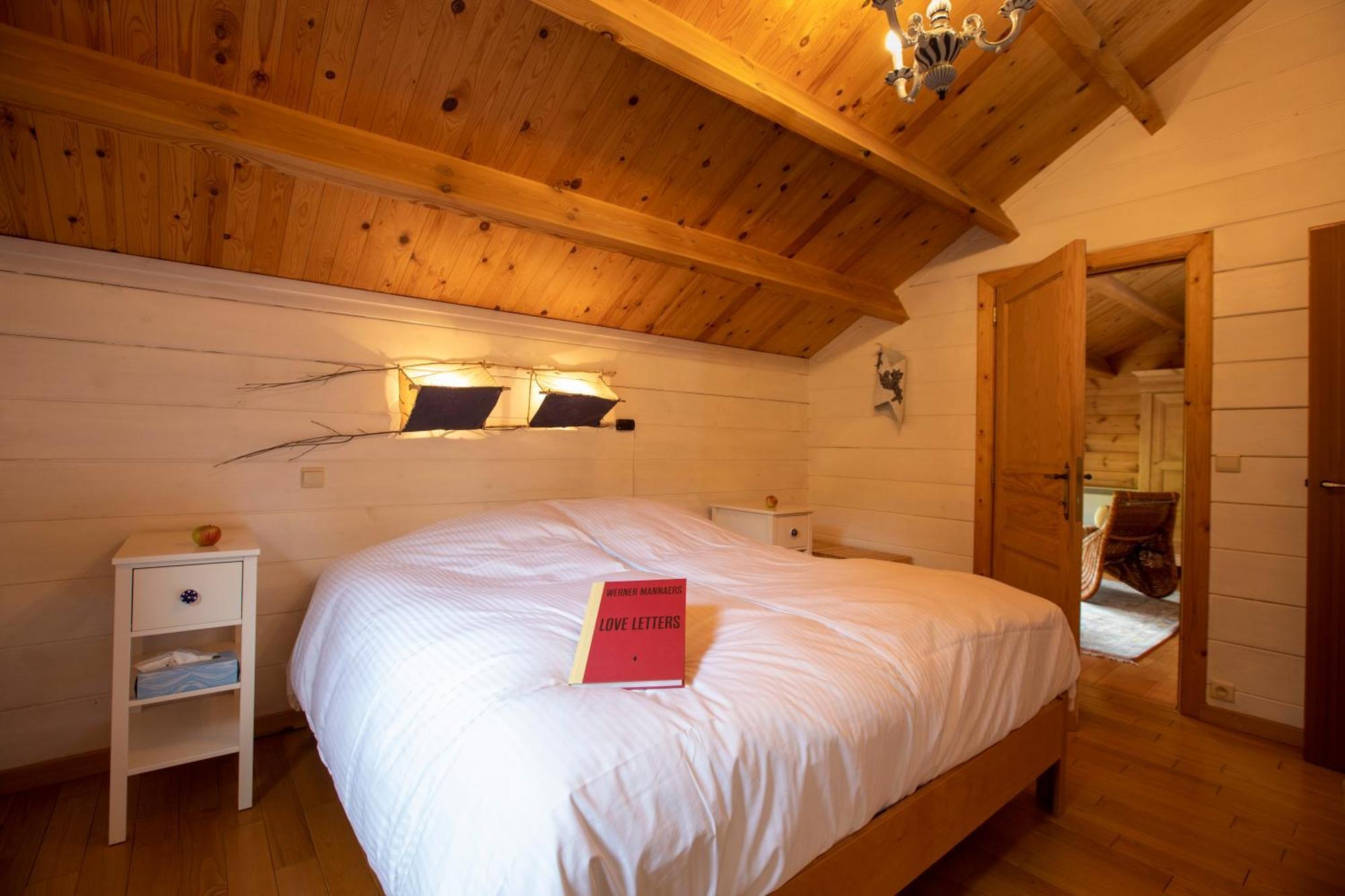 Les Avernas En Bas Romantic Getaway Lierneux Экстерьер фото