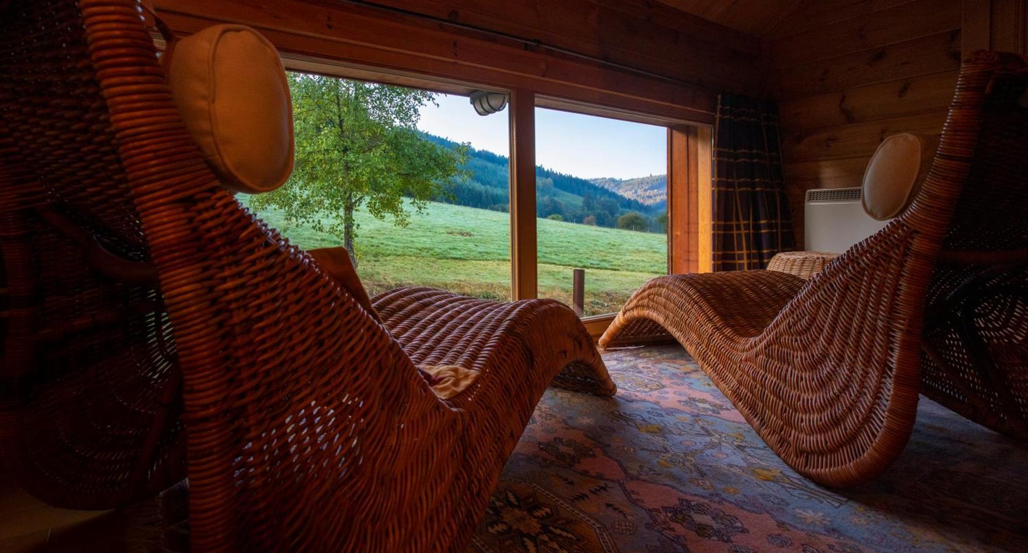 Les Avernas En Bas Romantic Getaway Lierneux Экстерьер фото