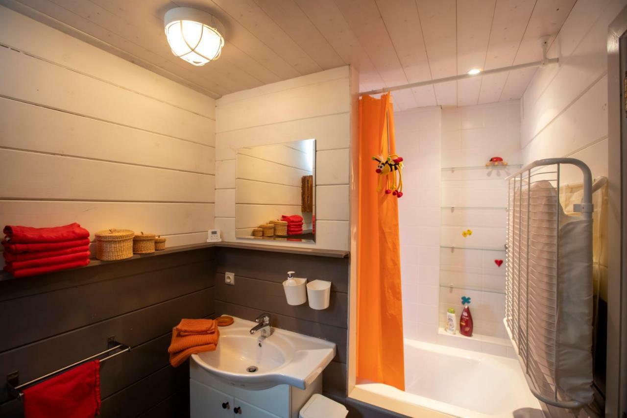 Les Avernas En Bas Romantic Getaway Lierneux Экстерьер фото